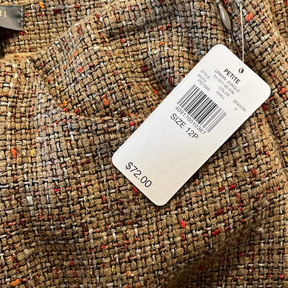 Kate Hill Petite Autumn Tweed 2 Piece Suit Jacket & Skirt & Gold thread accents - Picture 5 of 16